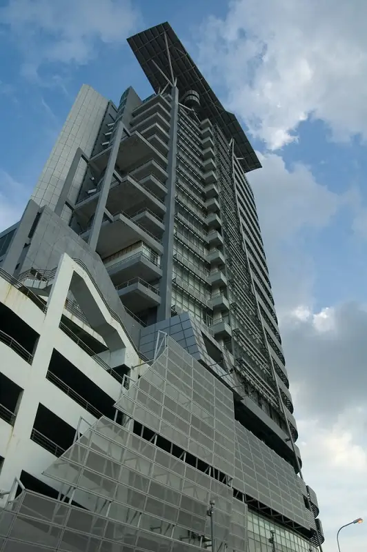 UMNO Tower: Natural Ventilation 